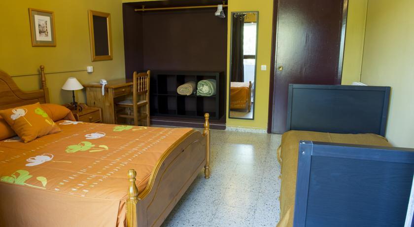 La Casona Del Pinar Albergue サン・ラファエル 部屋 写真