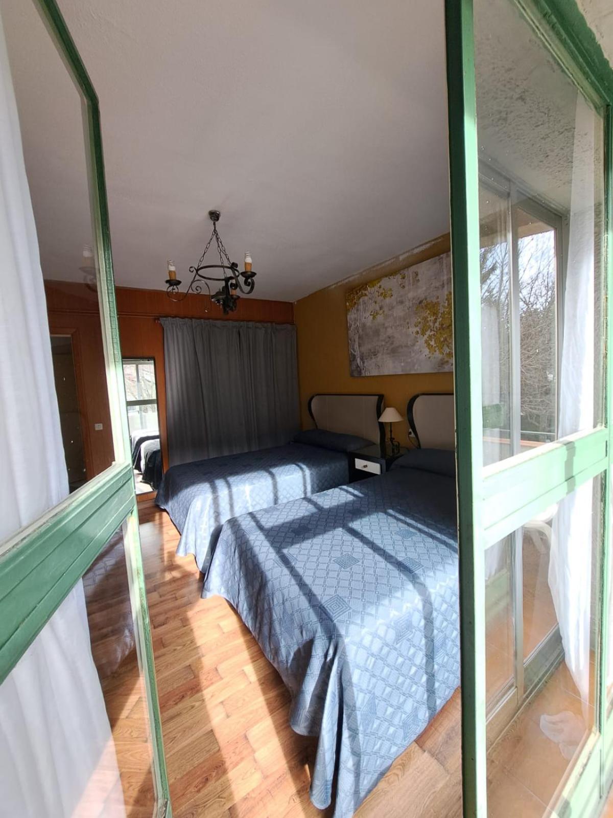 La Casona Del Pinar Albergue サン・ラファエル エクステリア 写真